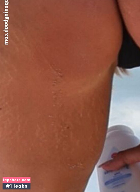 Frankie Bridge gallery photo #492