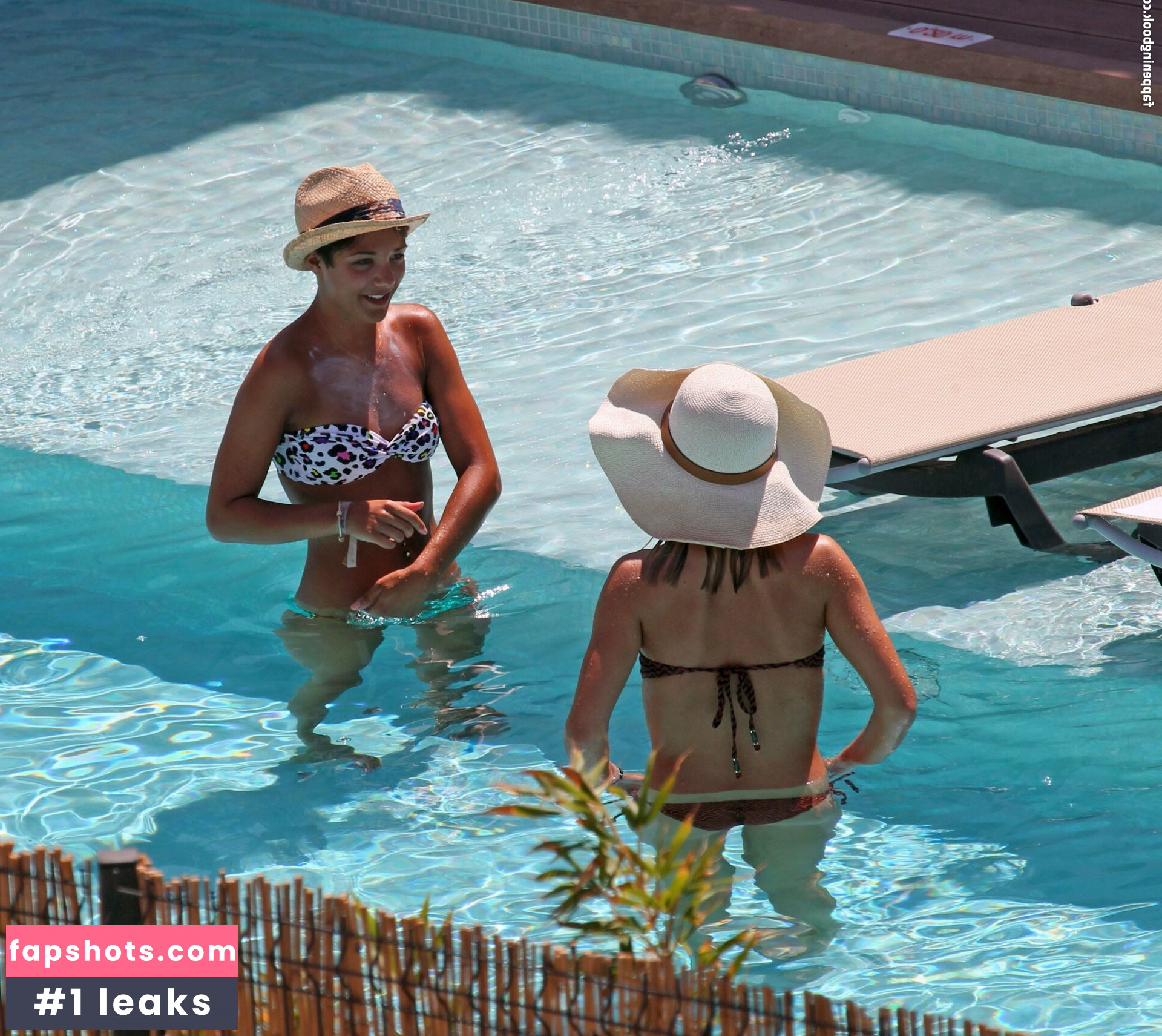 Frankie Bridge gallery photo #557