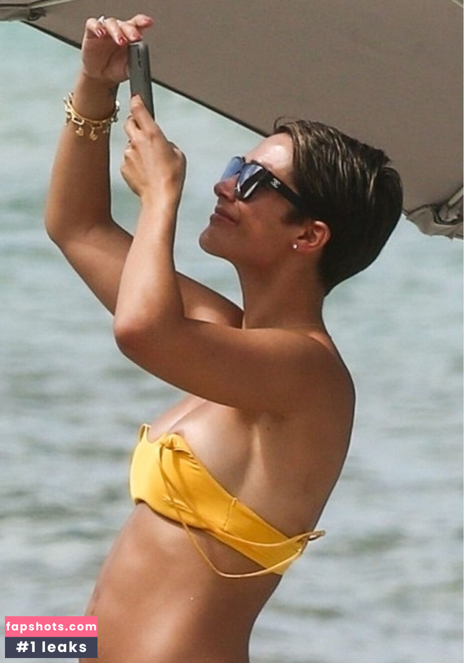 Frankie Bridge gallery photo #599