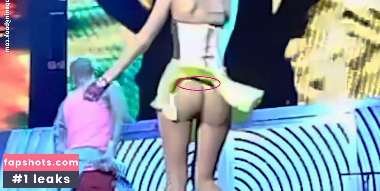 Frankie Bridge gallery photo #606