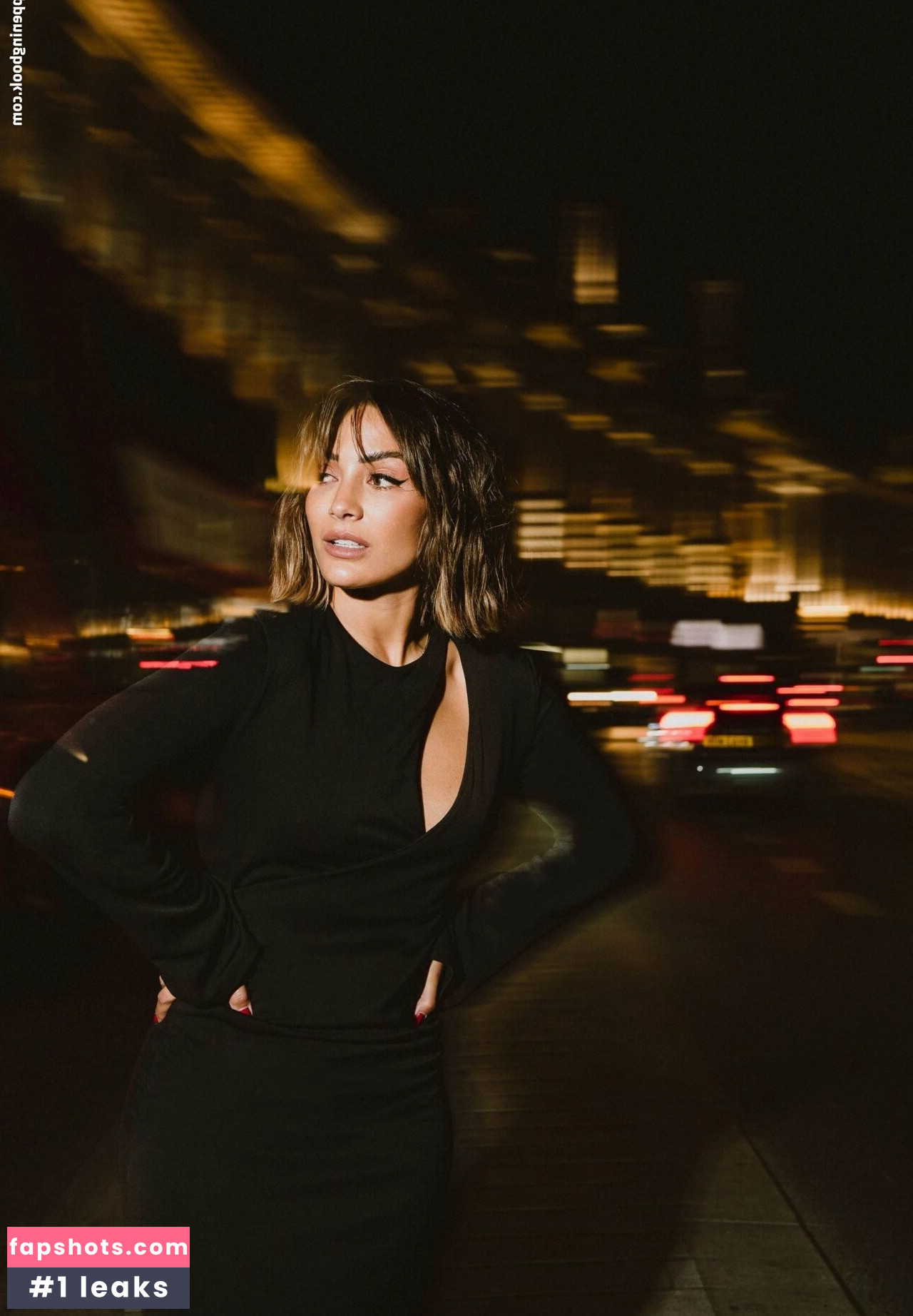 Frankie Bridge gallery photo #691