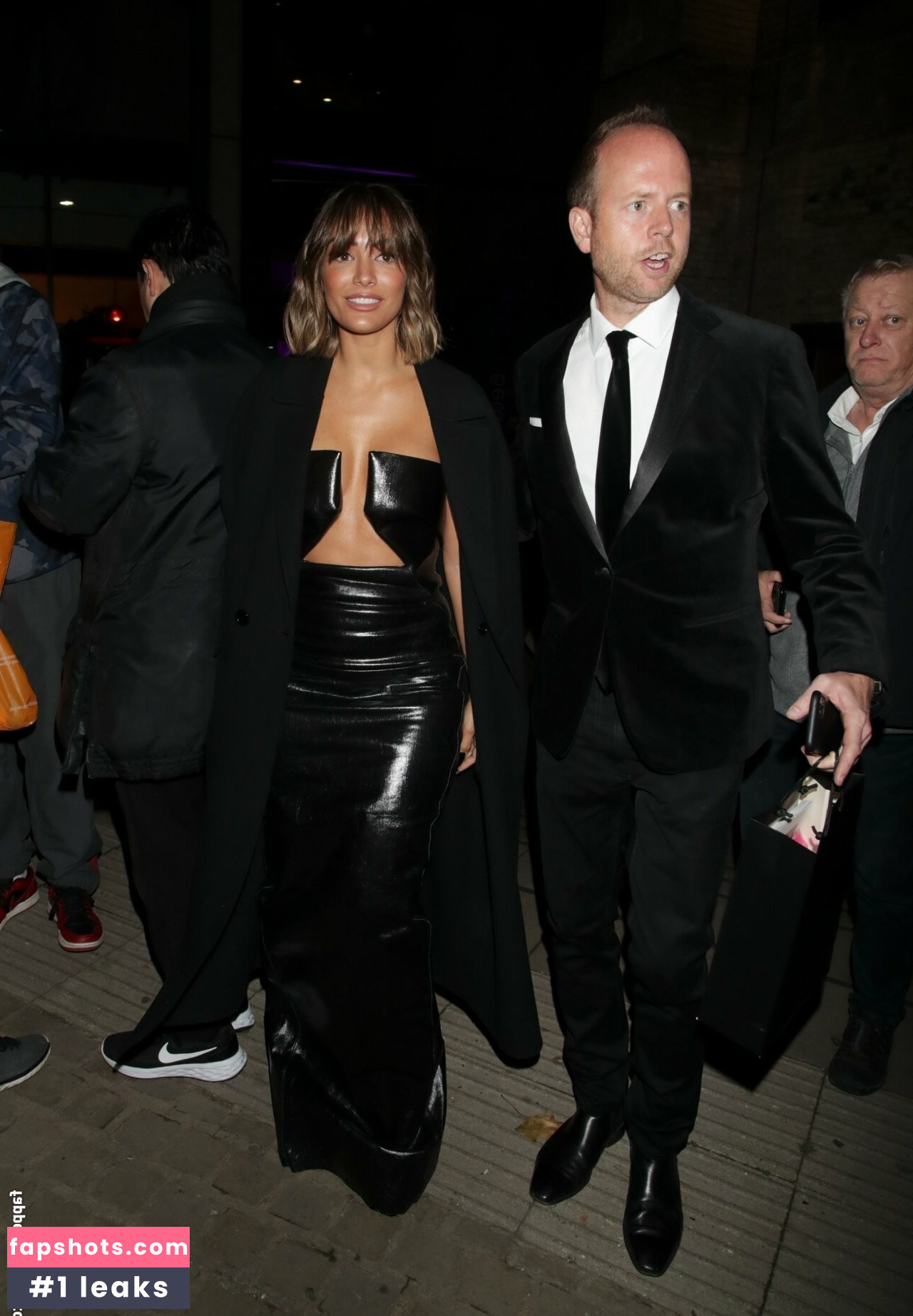 Frankie Bridge gallery photo #715