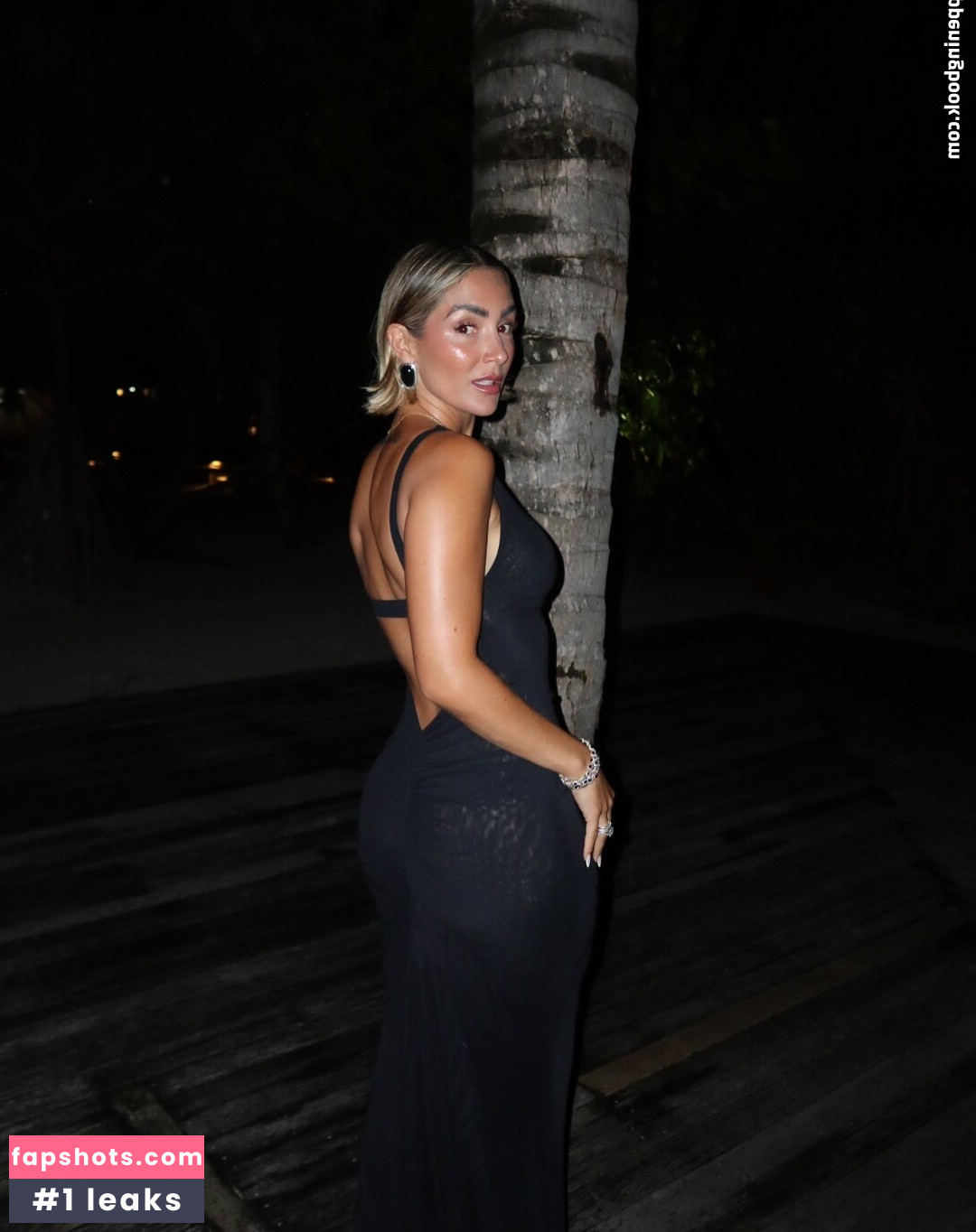 Frankie Bridge gallery photo #75