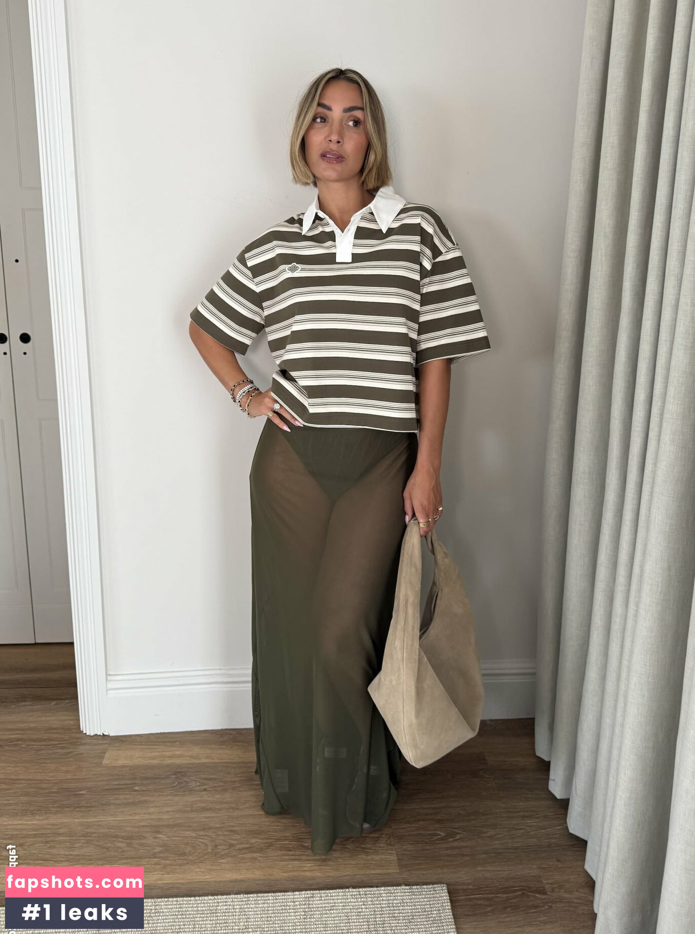 Frankie Bridge gallery photo #92