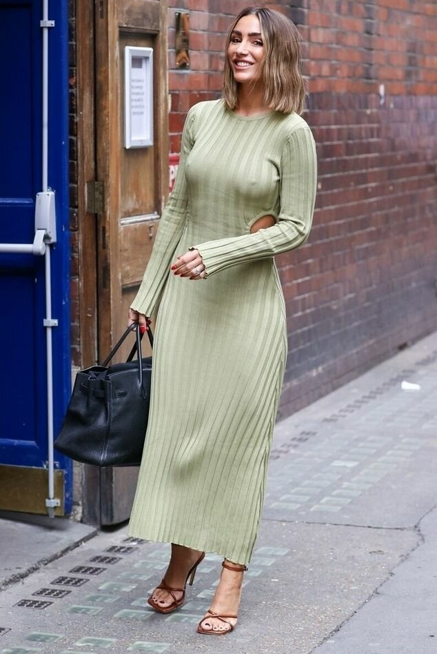 frankie-bridge gallery photo #1117