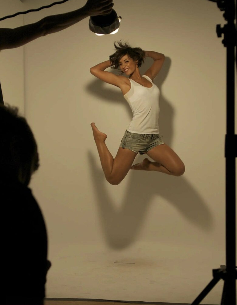 frankie-bridge gallery photo #1182