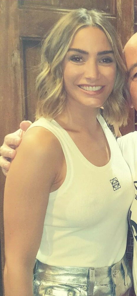 frankie-bridge gallery photo #1302