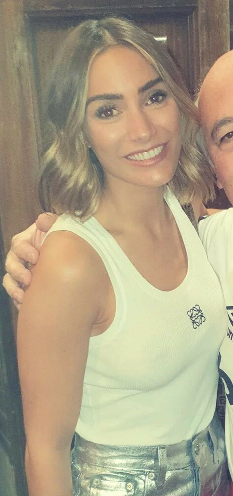 frankie-bridge gallery photo #1303