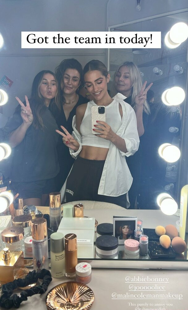 frankie-bridge gallery photo #1342