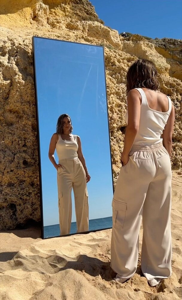 frankie-bridge gallery photo #1402