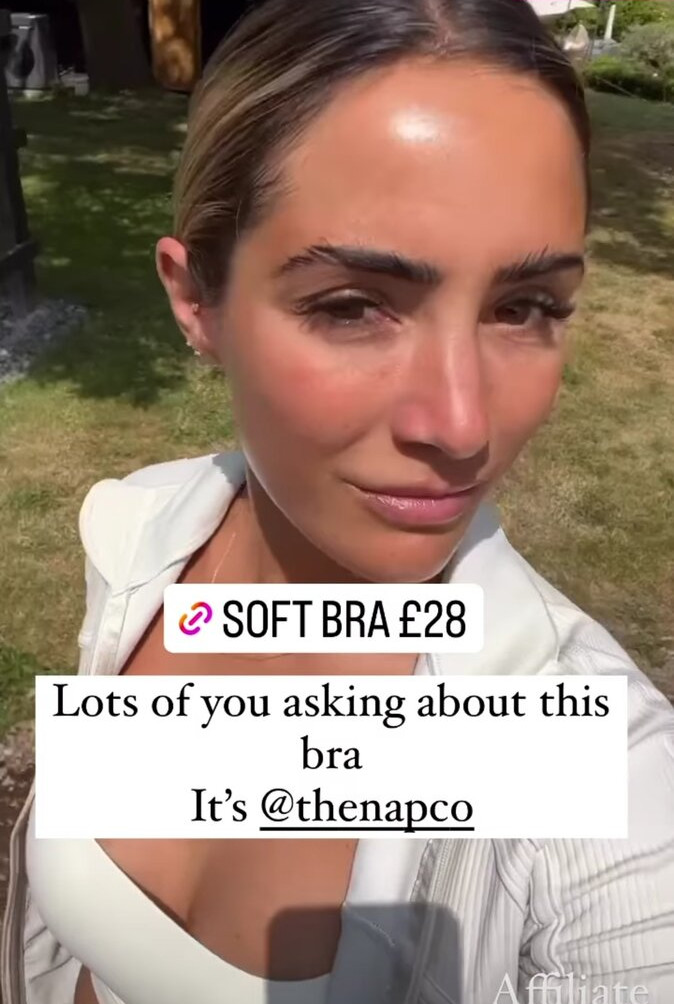 frankie-bridge gallery photo #1411