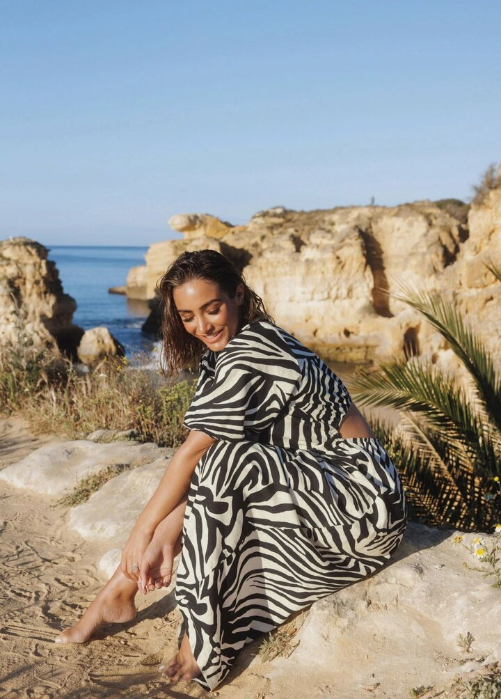 frankie-bridge gallery photo #1461