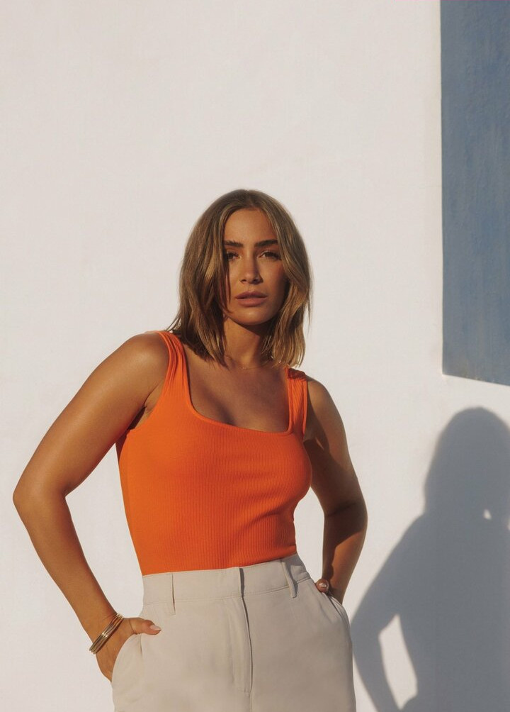 frankie-bridge gallery photo #1465