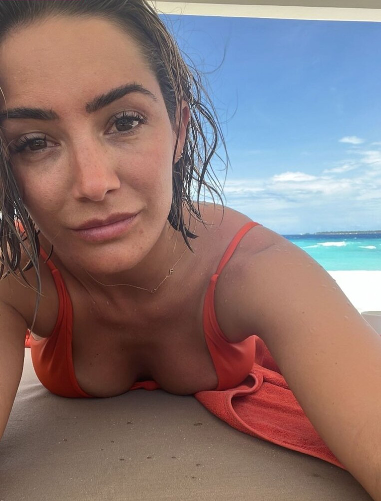 frankie-bridge gallery photo #1507