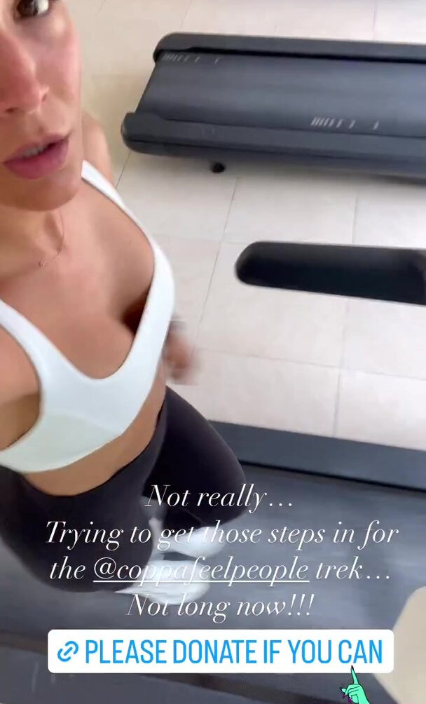 frankie-bridge gallery photo #1515