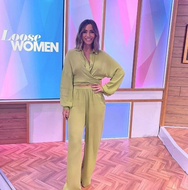 frankie-bridge gallery photo #1535