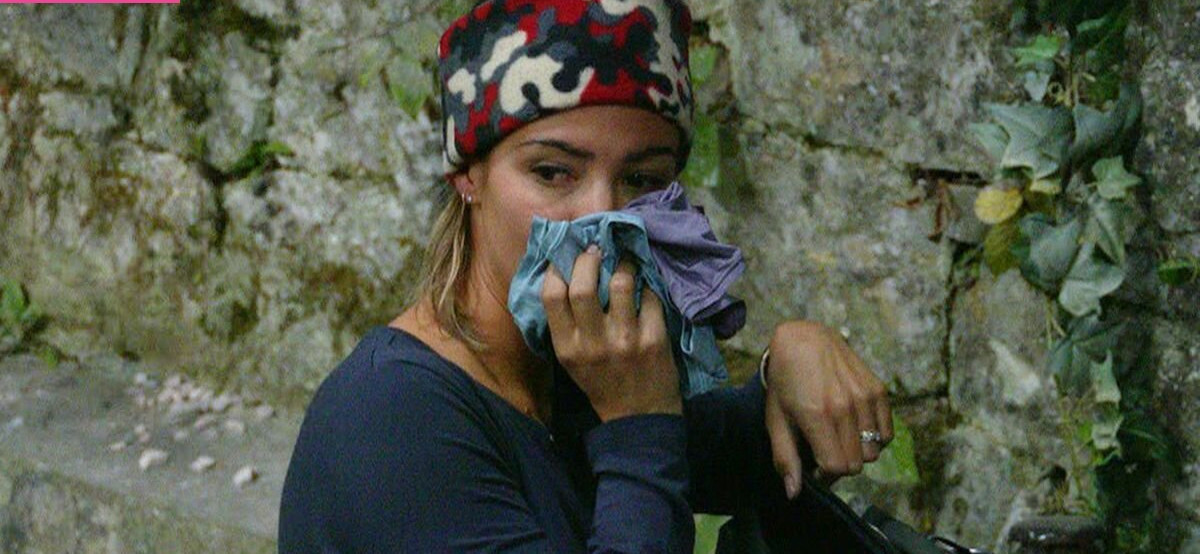 frankie-bridge gallery photo #1537