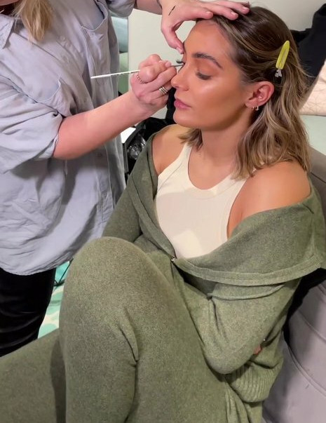 frankie-bridge gallery photo #1544