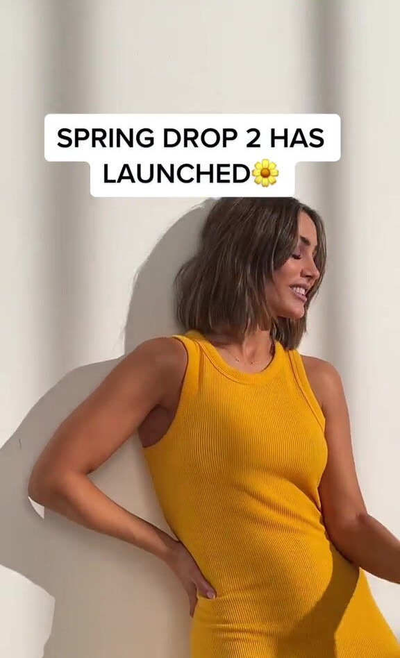 frankie-bridge gallery photo #1584