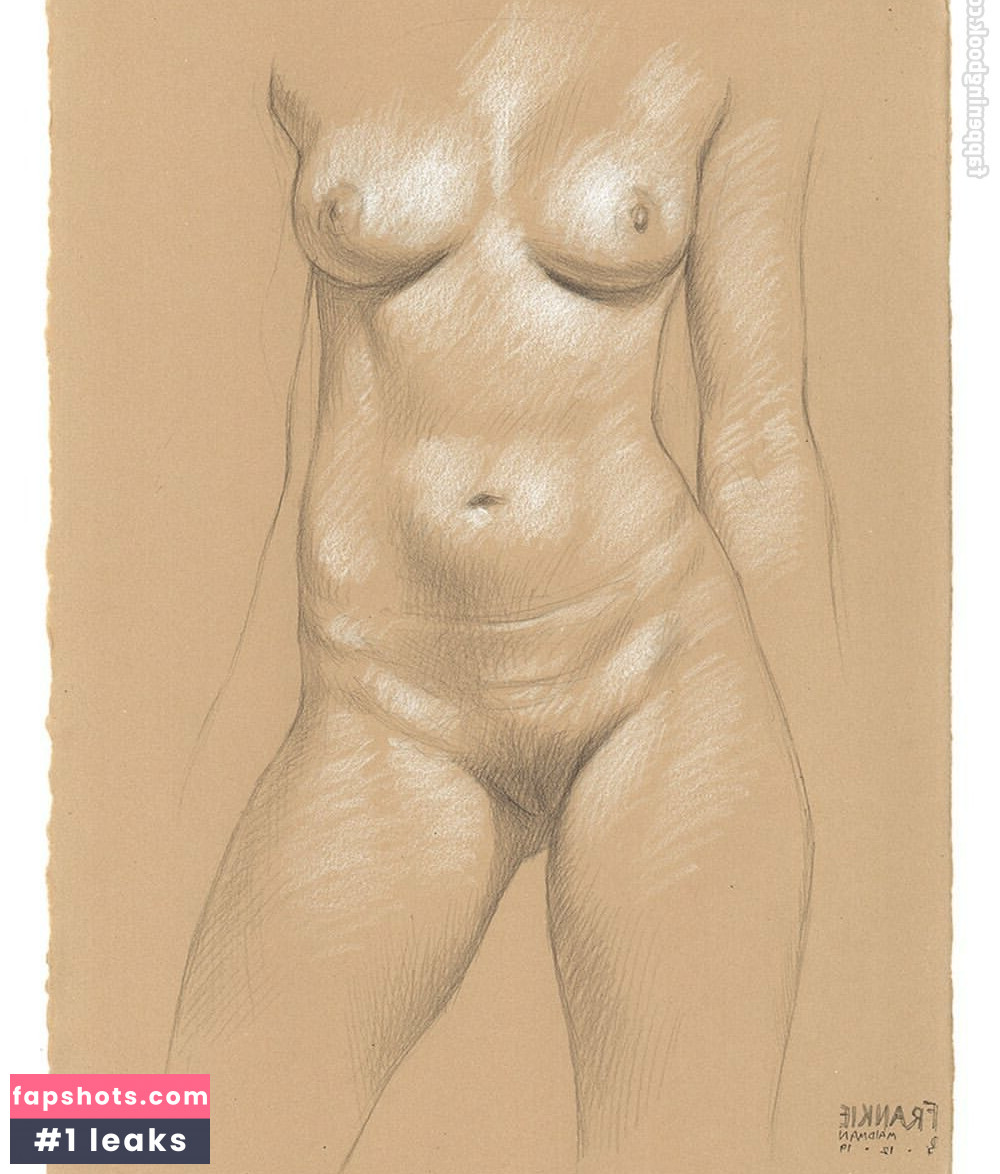 Frankie Cavalcanti gallery photo #3