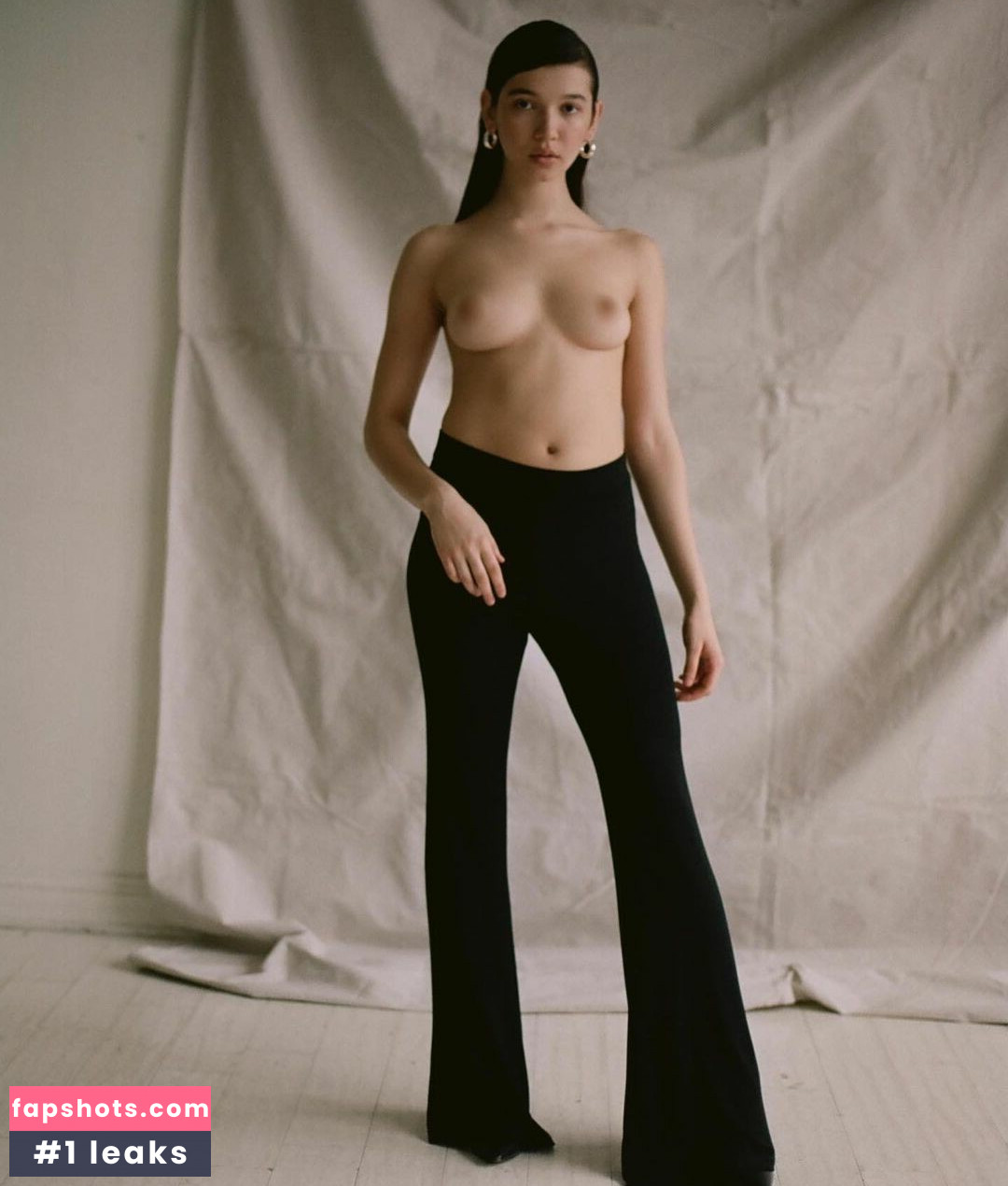 Frankie Cavalcanti gallery photo #4