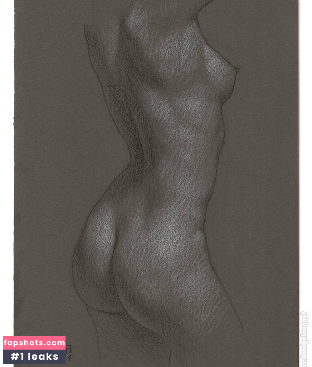 Frankie Cavalcanti gallery photo #6