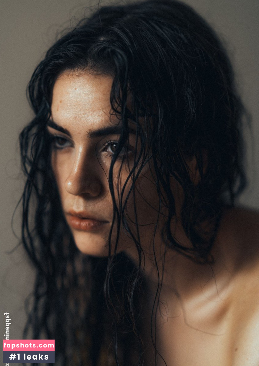 Frankie Miles gallery photo #13