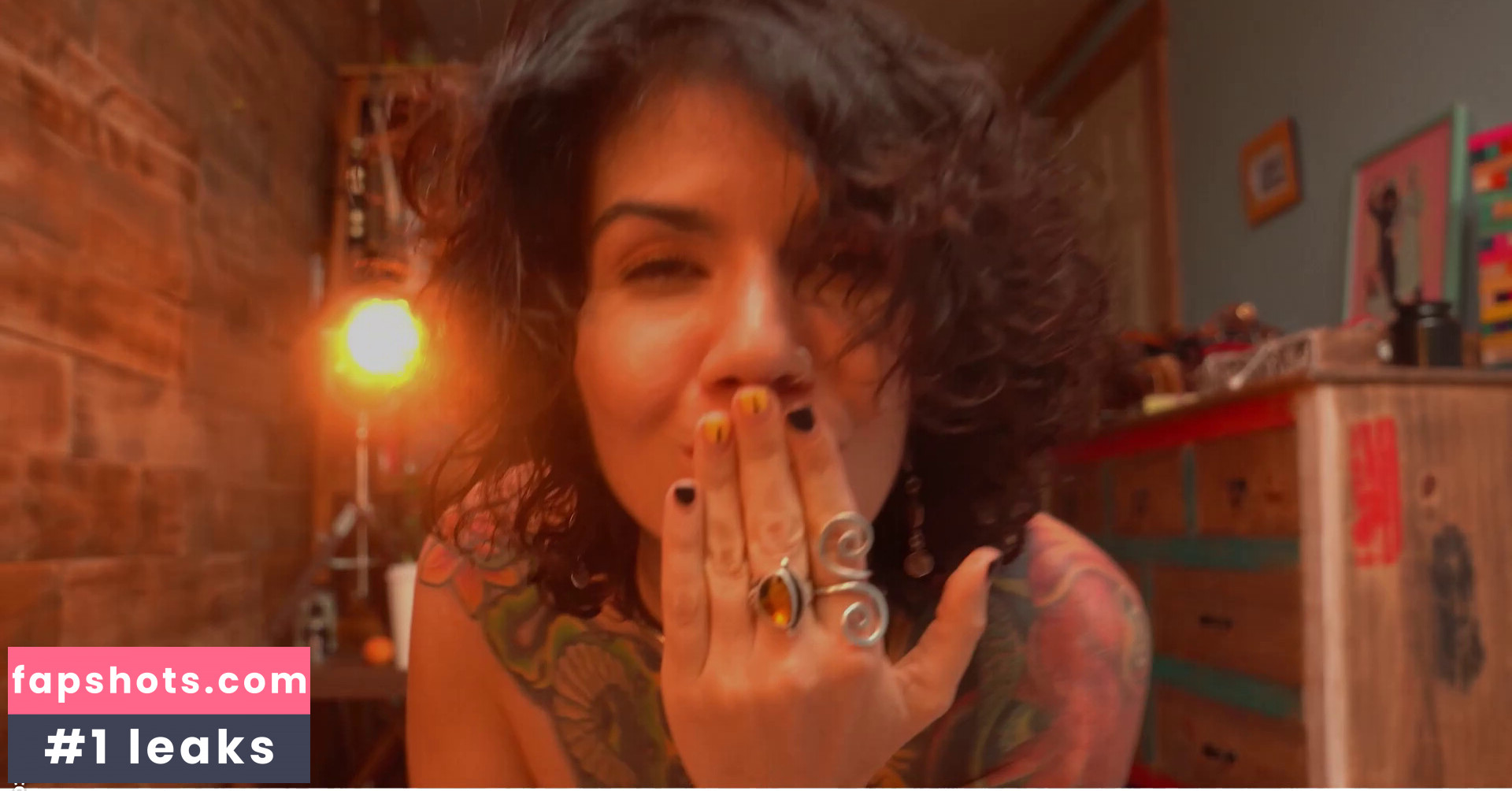 Frankie Rivers gallery photo #40