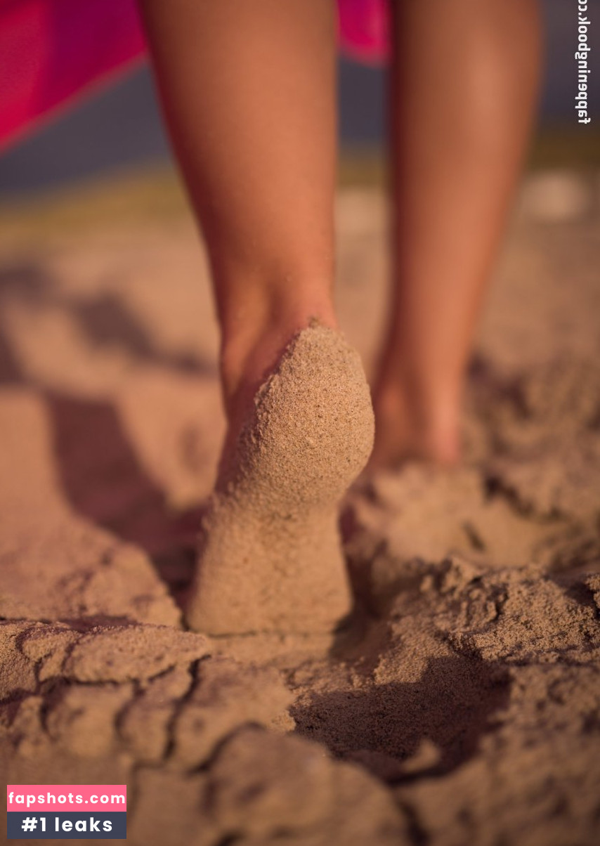 Franzi Skamet gallery photo #73