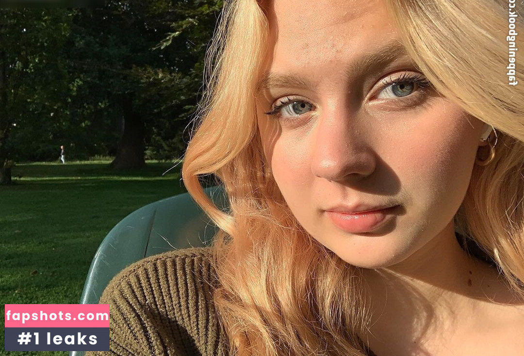 Franziska Schultz nude babe gallery