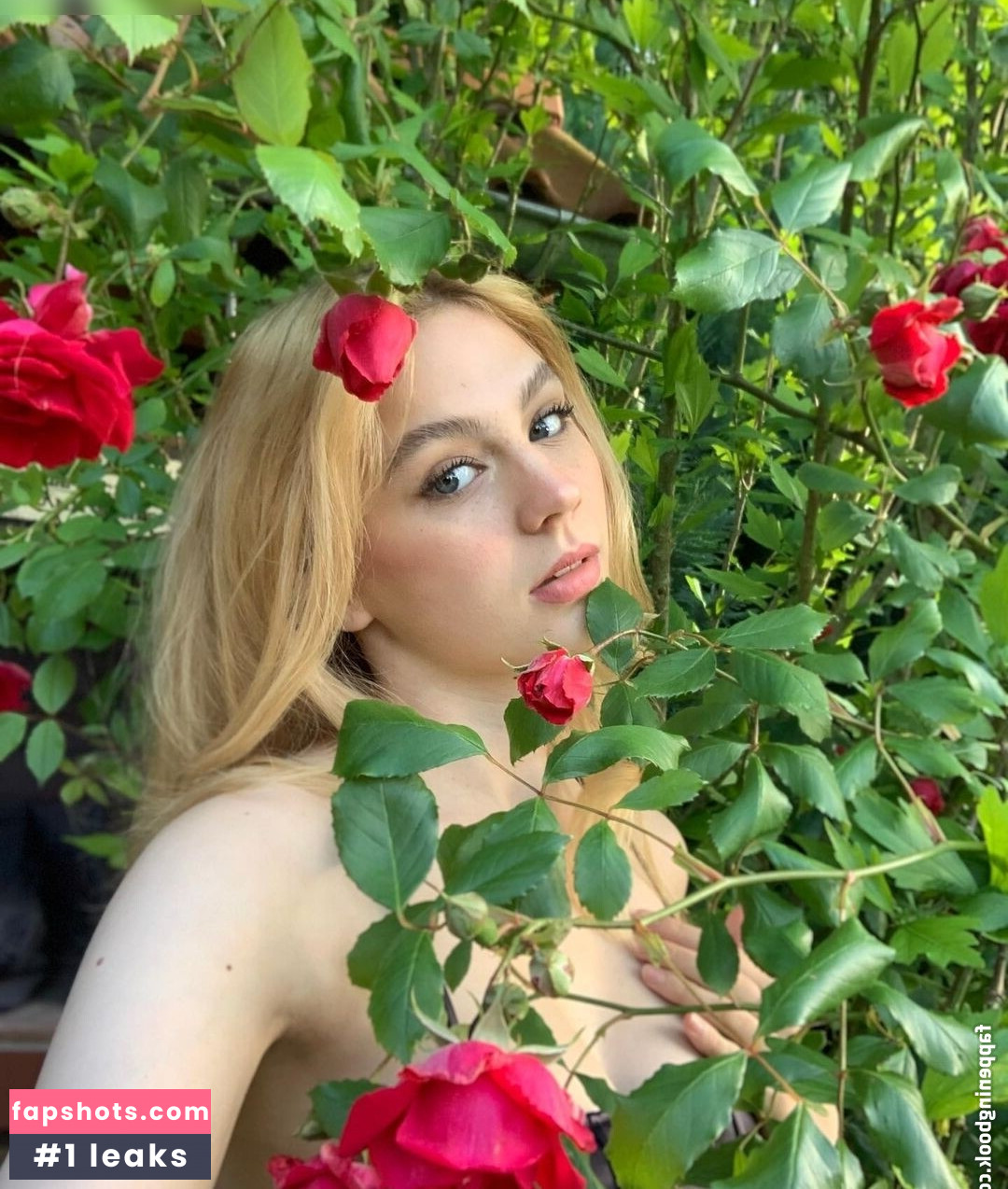 Franziska Schultz gallery photo #4