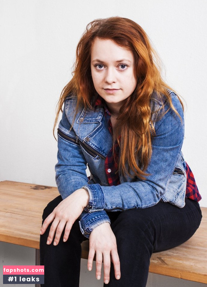 Franziska Singer gallery photo #2