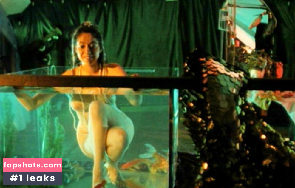 Franziska Traub gallery photo #11