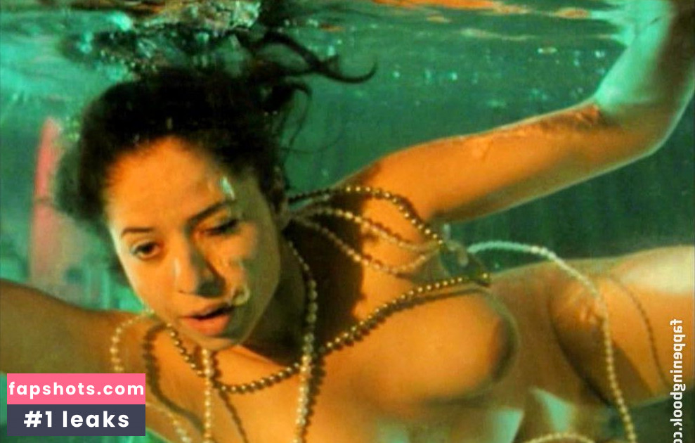 Franziska Traub gallery photo #20