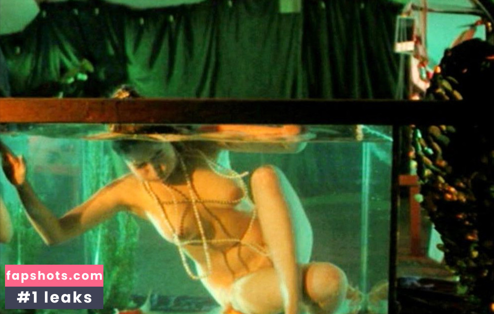 Franziska Traub gallery photo #32