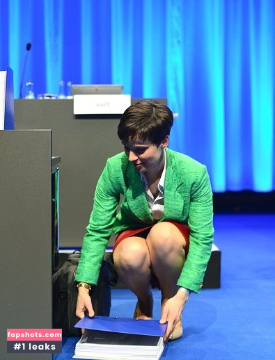 Frauke Petry gallery photo #4