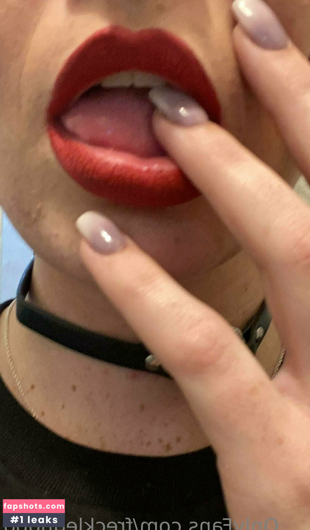 Freckledhobo gallery photo #18