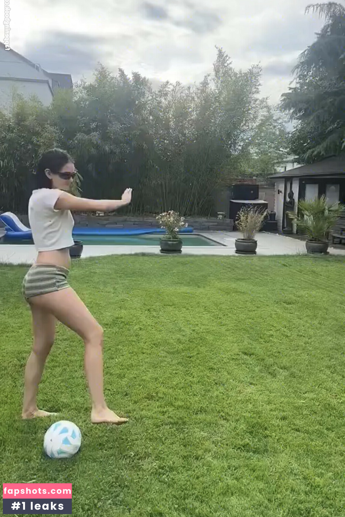 freckles asmr gallery photo #7