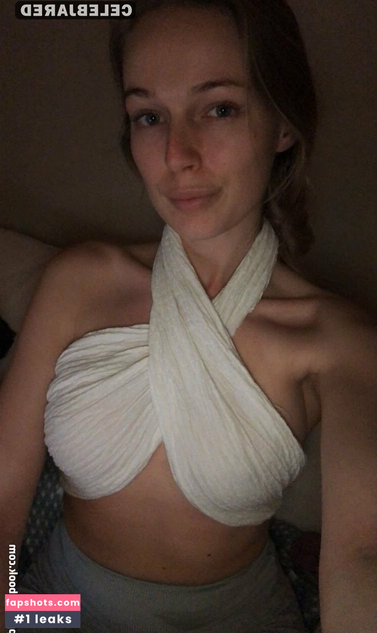 Frederikke Bach gallery photo #28