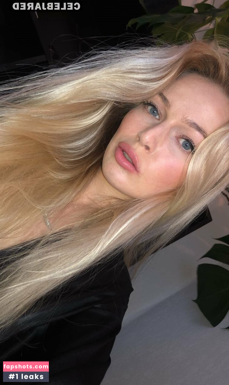 Frederikke Bach gallery photo #29