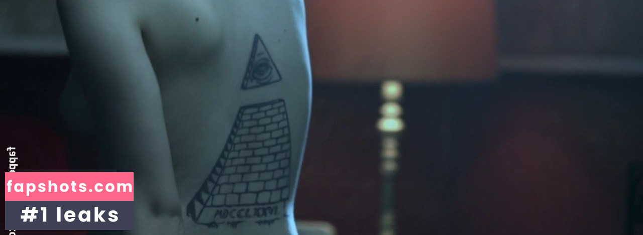 Frederikke Dahl Hansen Filtración Desnuda OnlyFans Foto #2 - Fapshots