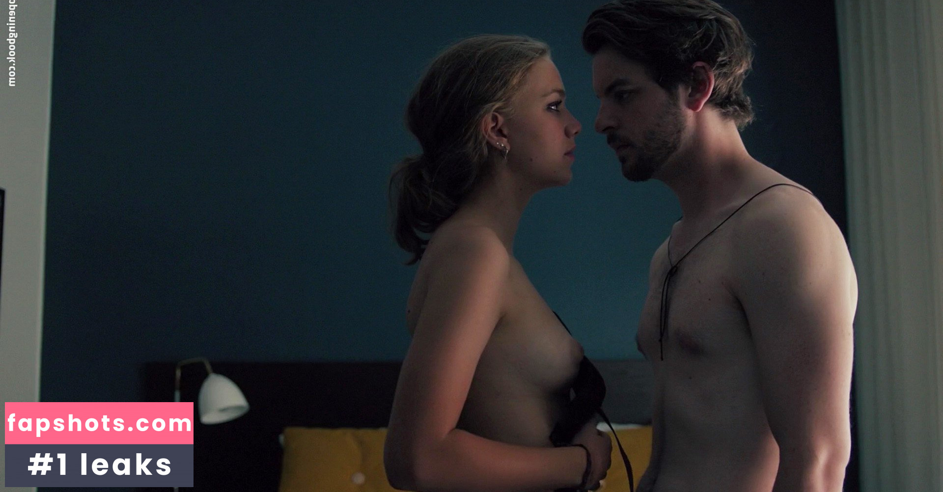 Frederikke Dahl Hansen Filtración Desnuda OnlyFans Foto #8 - Fapshots