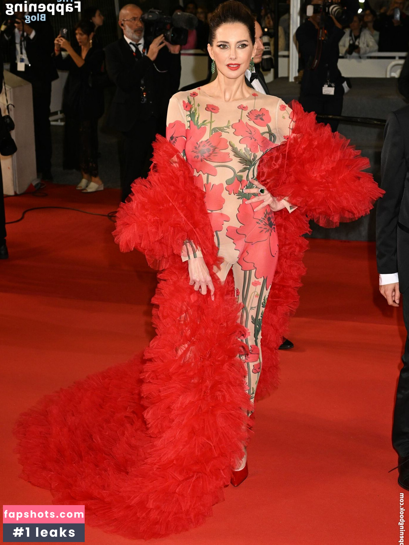 Frédérique Bel Nahé úniky fotek pouze od fanoušků #67 - Fapshots