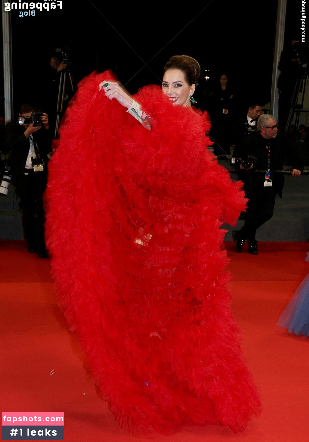 Frédérique Bel Nahé úniky fotek pouze od fanoušků #80 - Fapshots