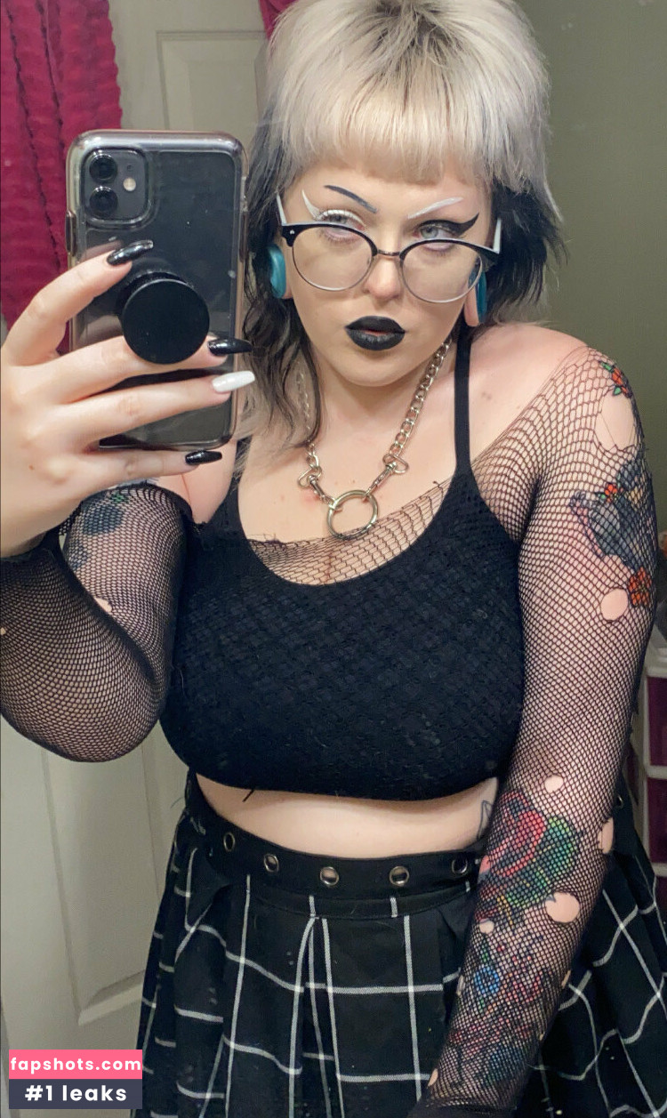 free_nsfw_peaches_ gallery photo #2