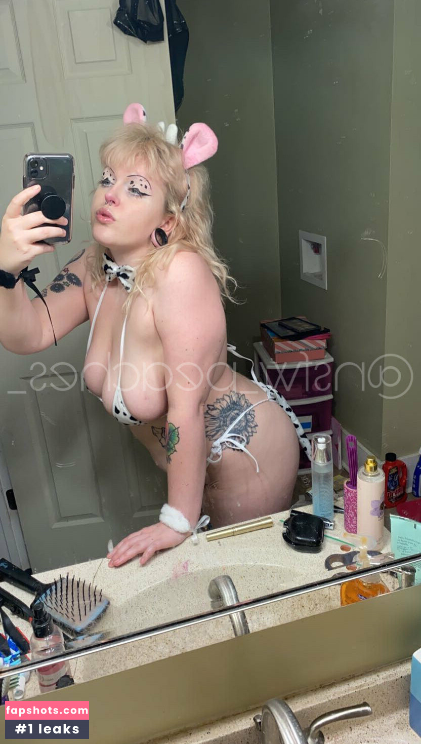 free_nsfw_peaches_ gallery photo #26