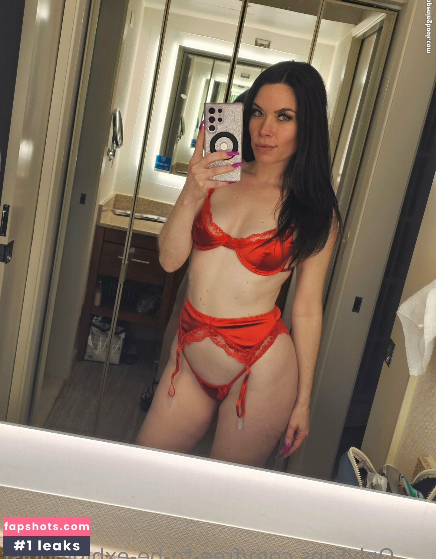 free-to-be-exhibitionist gallery photo #14