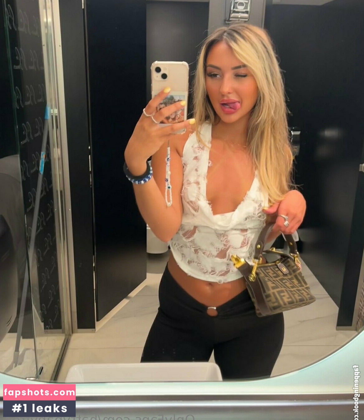 freeharper gallery photo #27