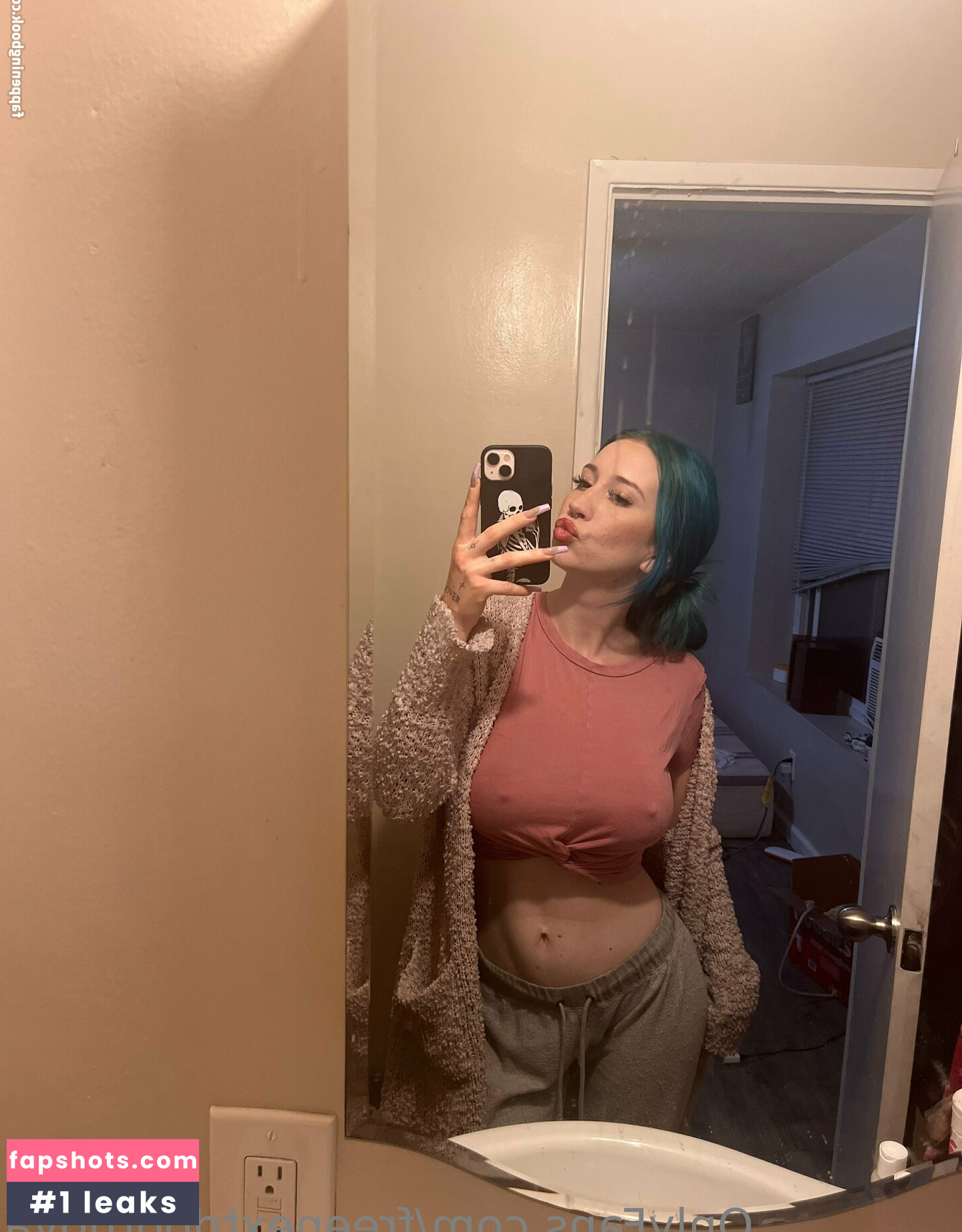 freenextdoornova gallery photo #9