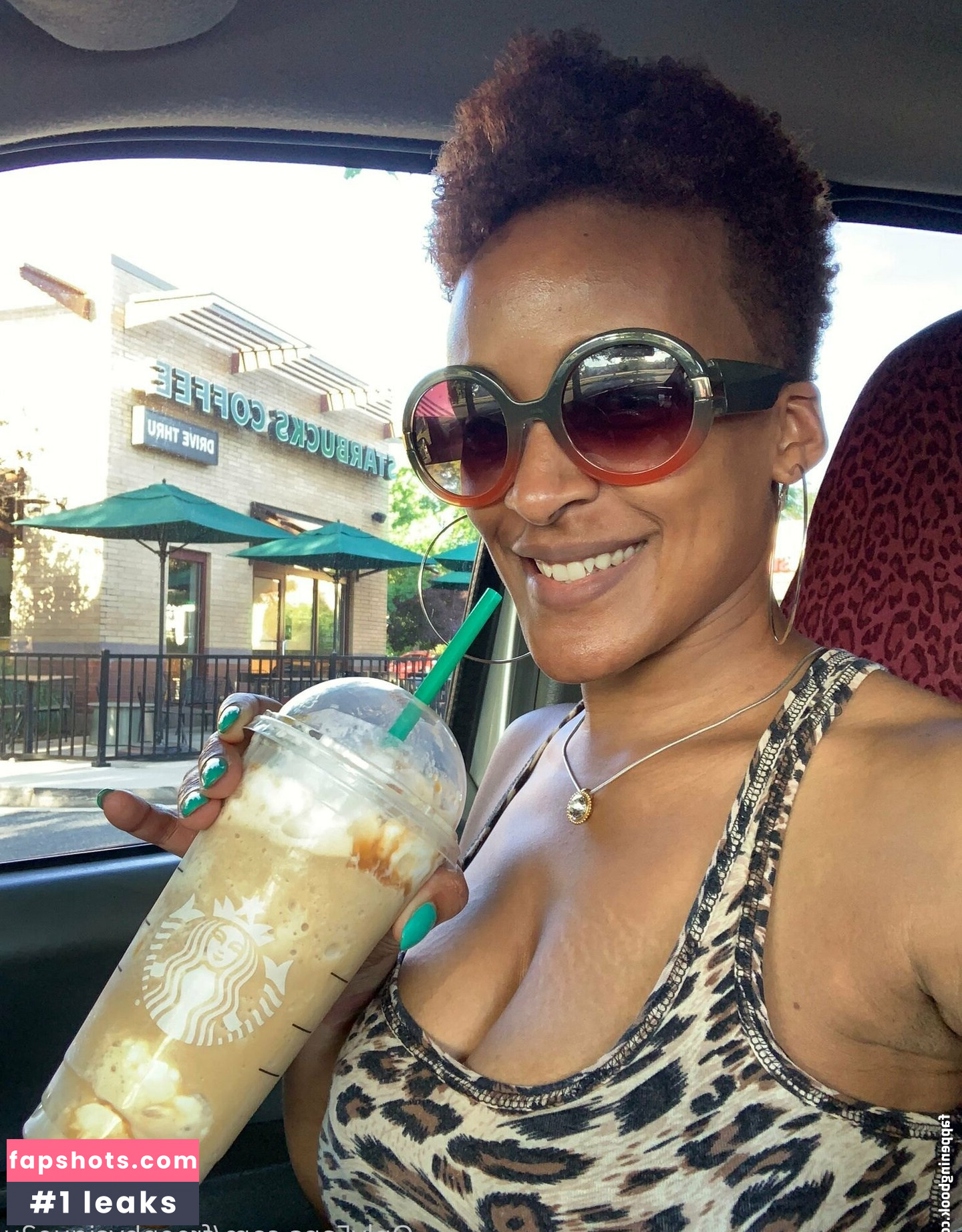 freephysique2u gallery photo #21